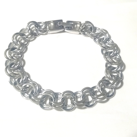 MONET DOUBLE CIRCLE LINK BRACELET